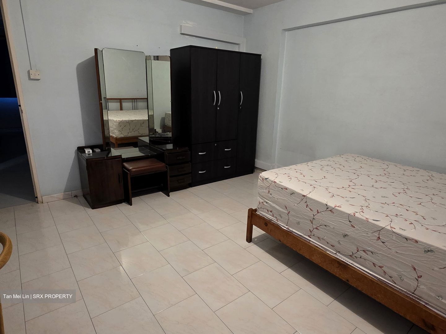 Hougang Avenue 6 (Hougang),  #604960421